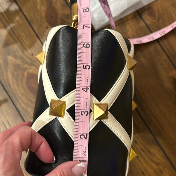 SOLD Valentino Black and White - Picture 8 of 13